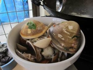 Wok stirred Clams